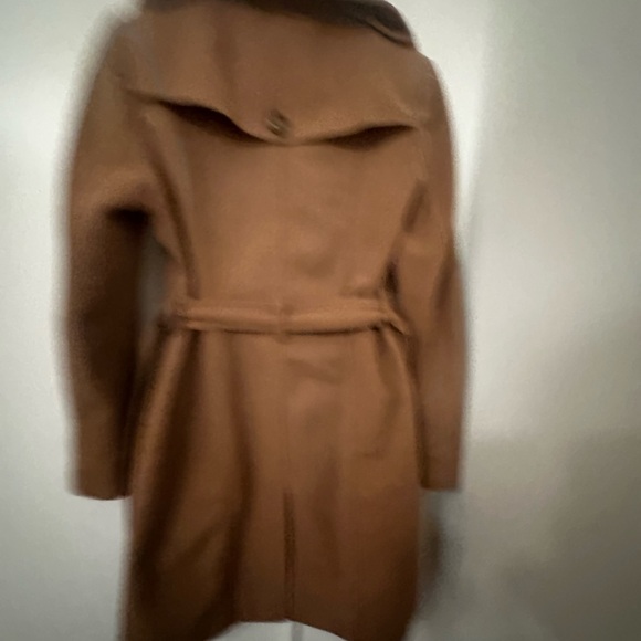 Amisu Tan Trench Coat with Belt - Picture 7 of 7
